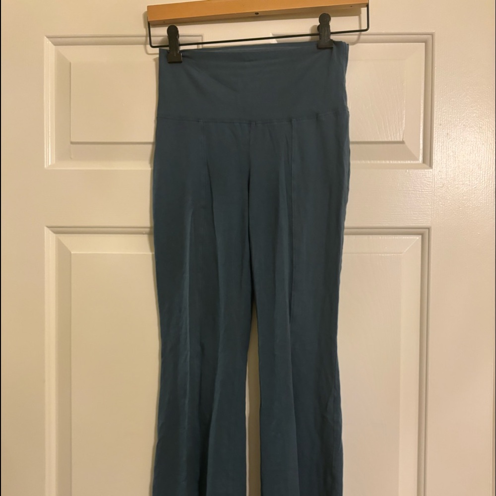 teal flare leggings with slits